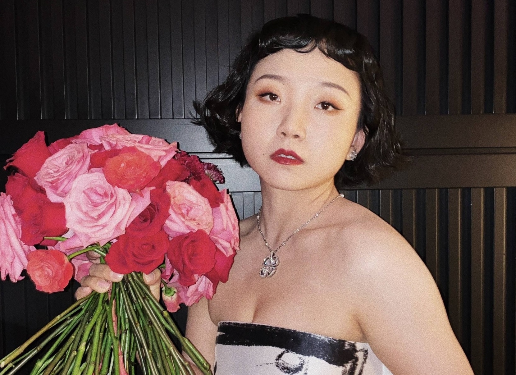 Nu dien vien co ngoai hinh lech chuan duoc Trieu Vy nang do hinh anh