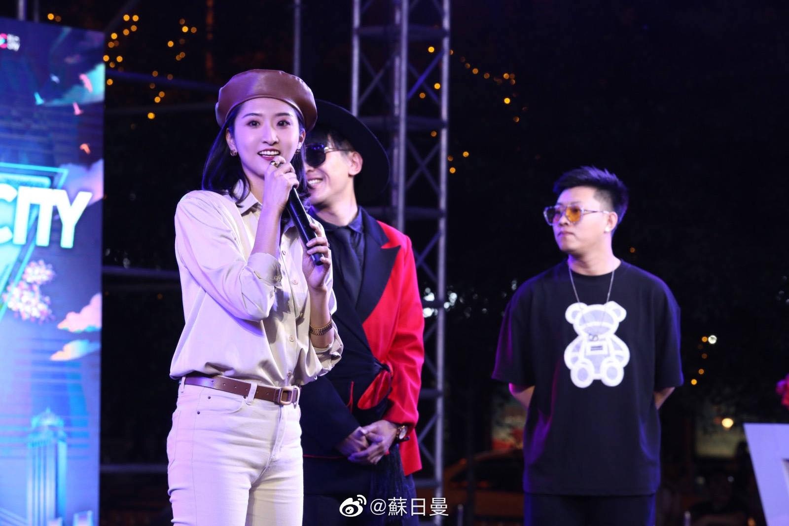 Hoa hau Trung Quoc mac ung thu giai doan cuoi anh 12