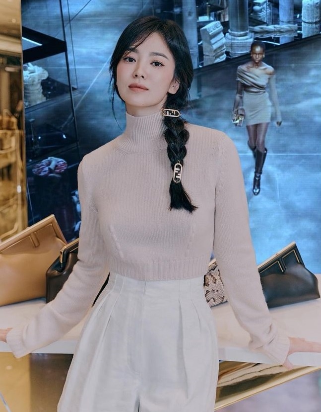 Song Hye Kyo du su kien anh 1