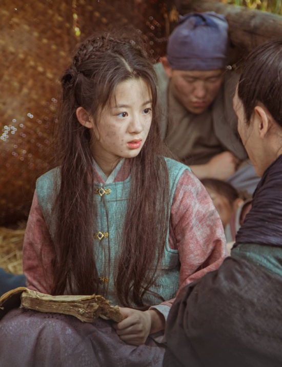 Sao nhi 14 tuoi thay the Luu Diec Phi anh 11