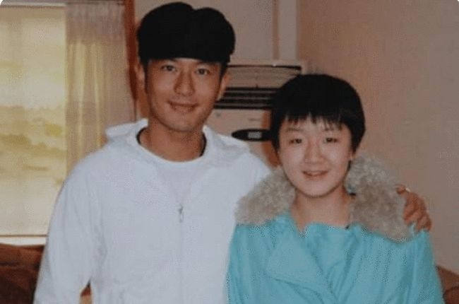 Em ho cua Huynh Hieu Minh thi dau o Olympic Tokyo anh 2