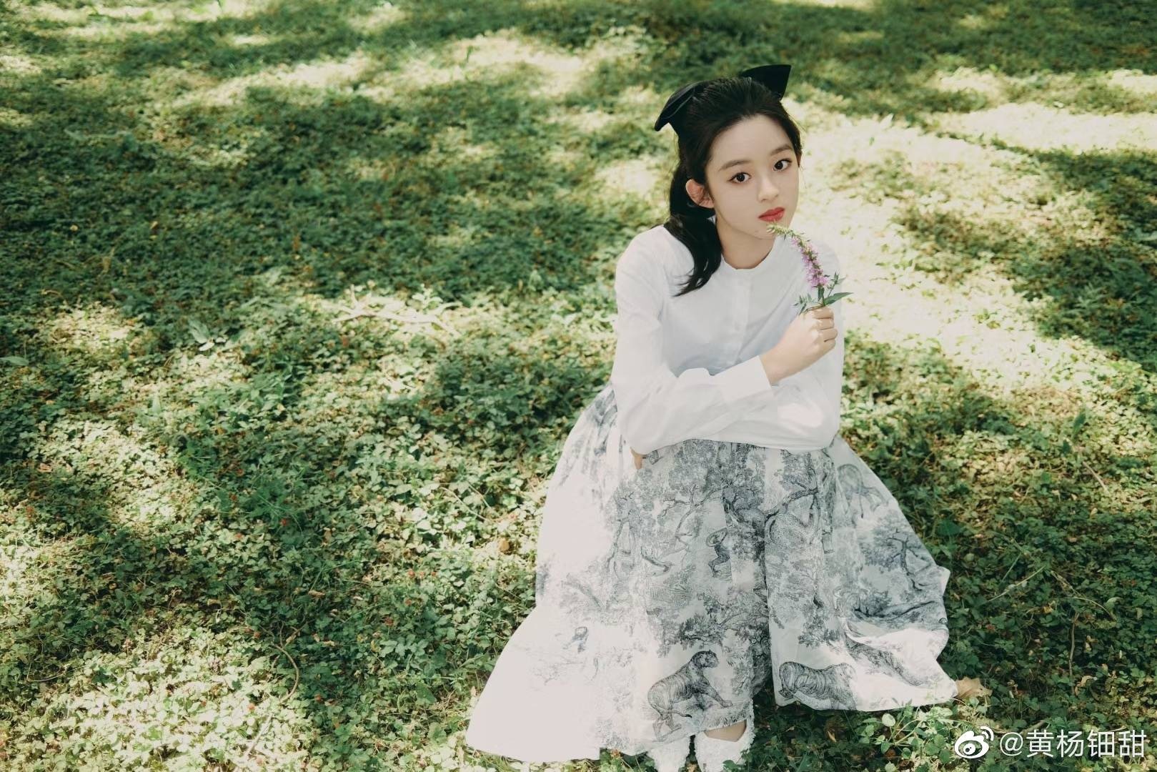 Sao nhi 14 tuoi thay the Luu Diec Phi anh 4