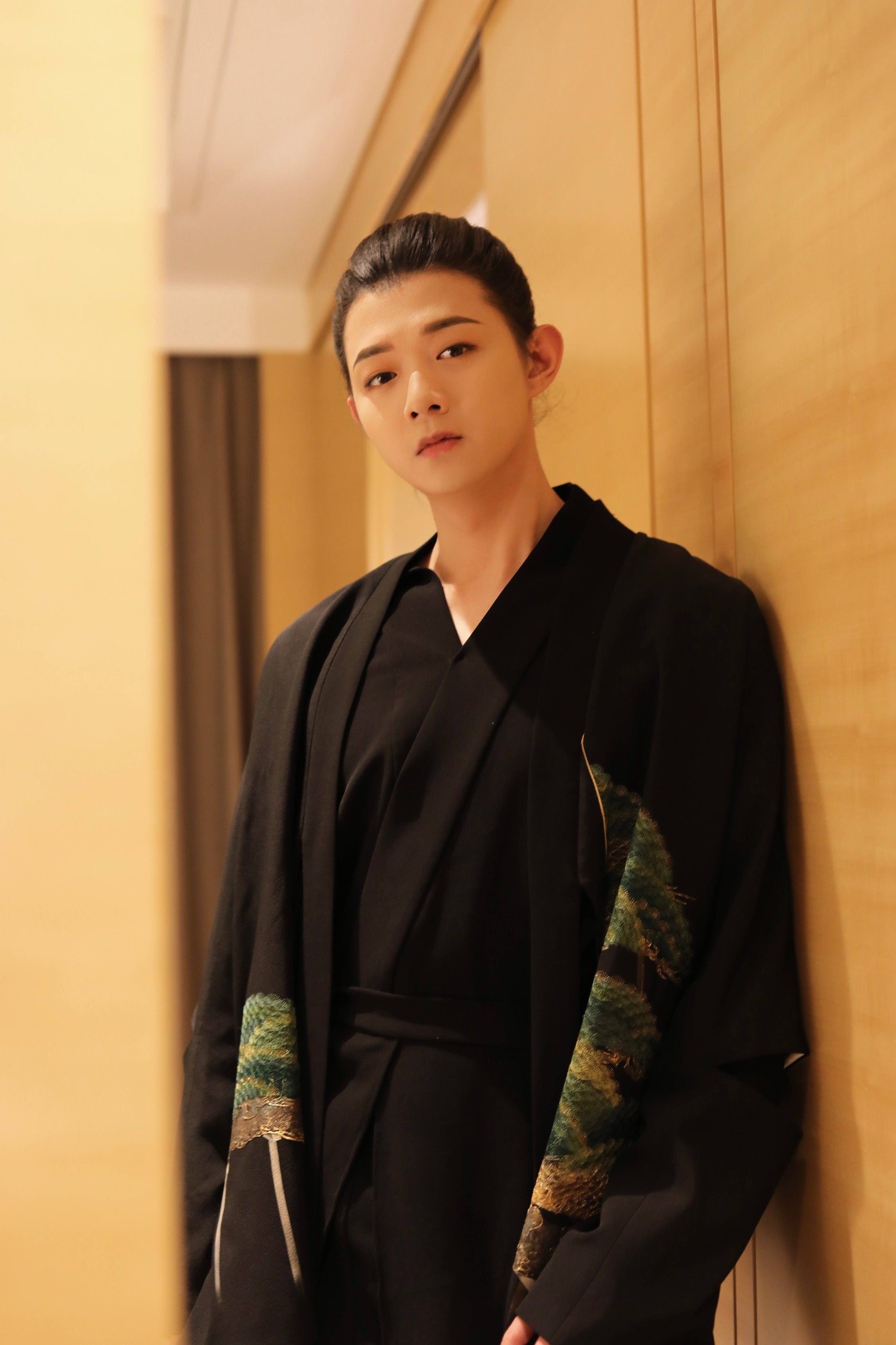 Nhóm chat tình dục của Ngô Diệc Phàm và Hoắc Tôn ảnh 2 Nhom chat tinh duc cua Ngo Diec Pham va Hoac Ton anh 2