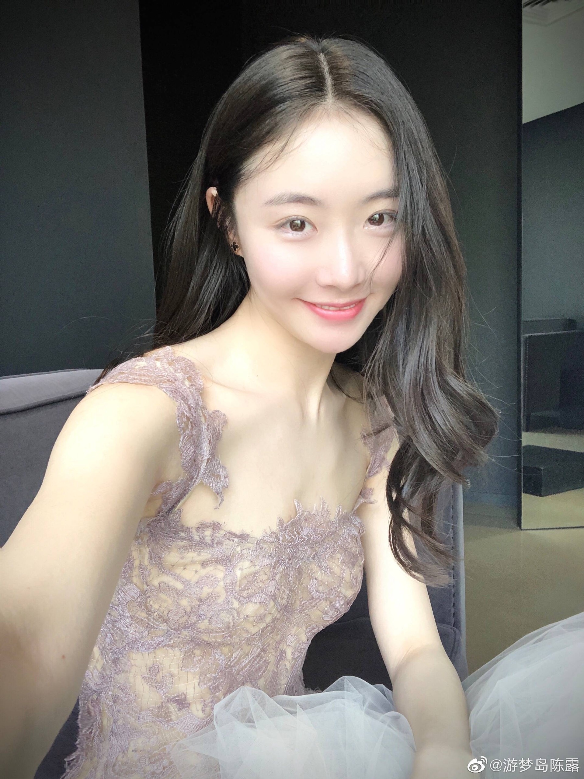 Nhóm chat tình dục của Ngô Diệc Phàm và Hoắc Tôn ảnh 5 Nhom chat tinh duc cua Ngo Diec Pham va Hoac Ton anh 5