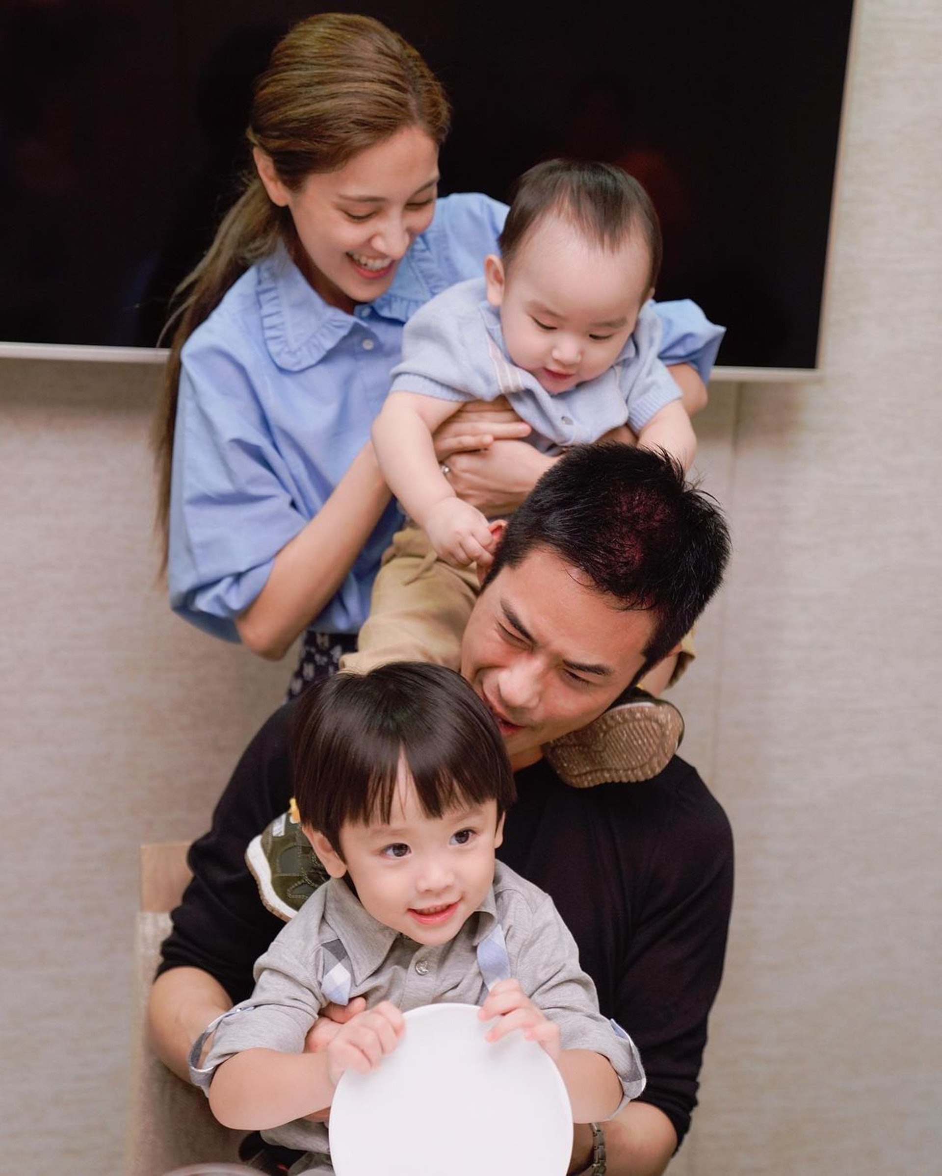 Hon nhan cua Trinh Gia Dinh va Tran Khai Lam anh 2