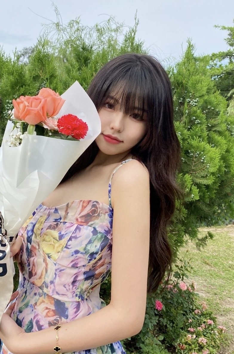 Người đẹp 17 tuổi hẹn hò Châu Tinh Trì ảnh 8 Nguoi dep 17 tuoi hen ho Chau Tinh Tri anh 8