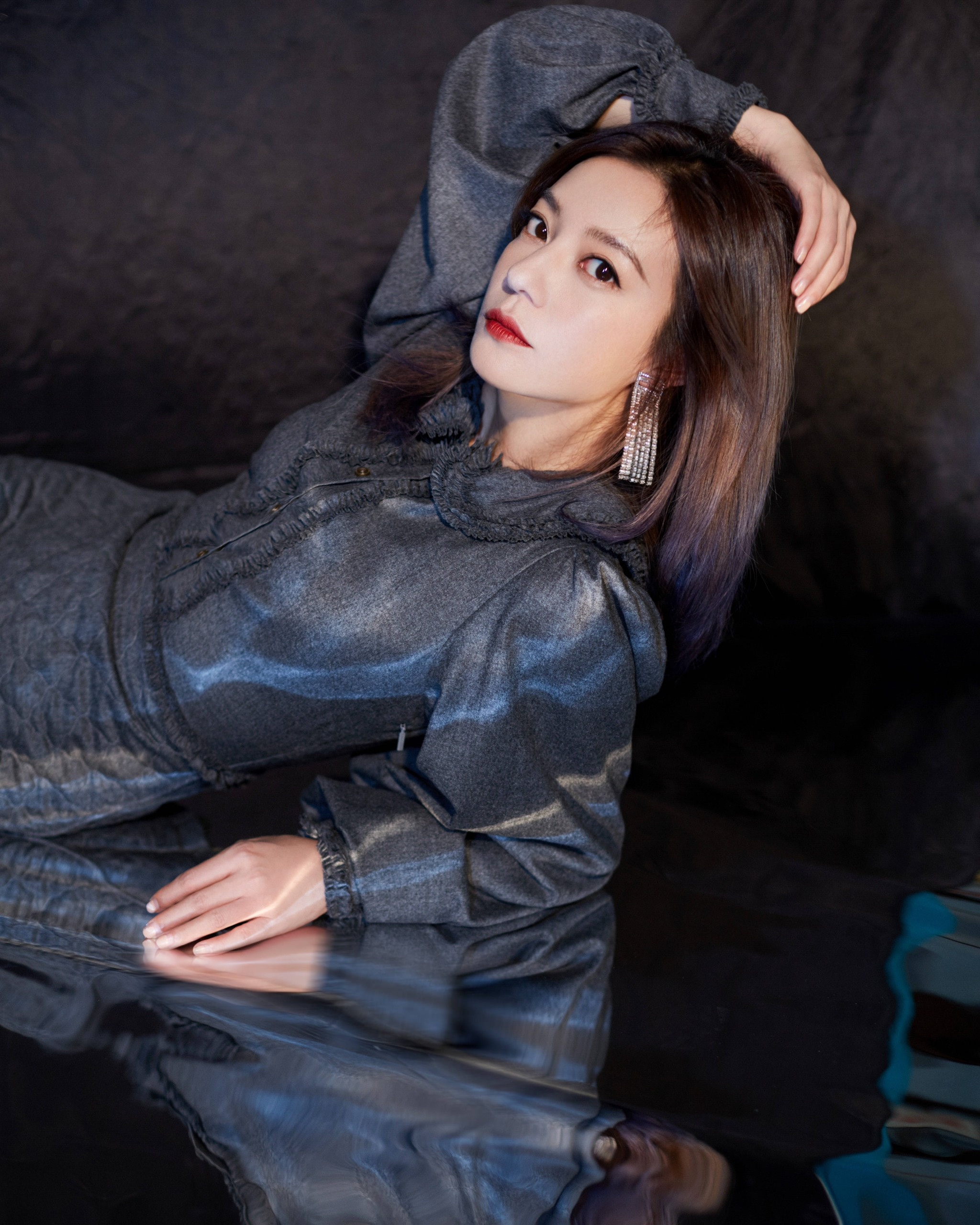 Trieu Vy bi tay chay anh 1