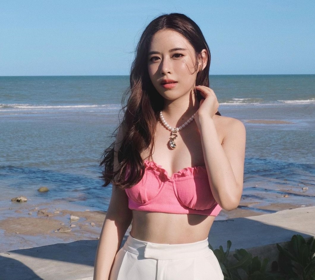 Nhan sac nu chinh She Was Pretty ban Thai anh 2