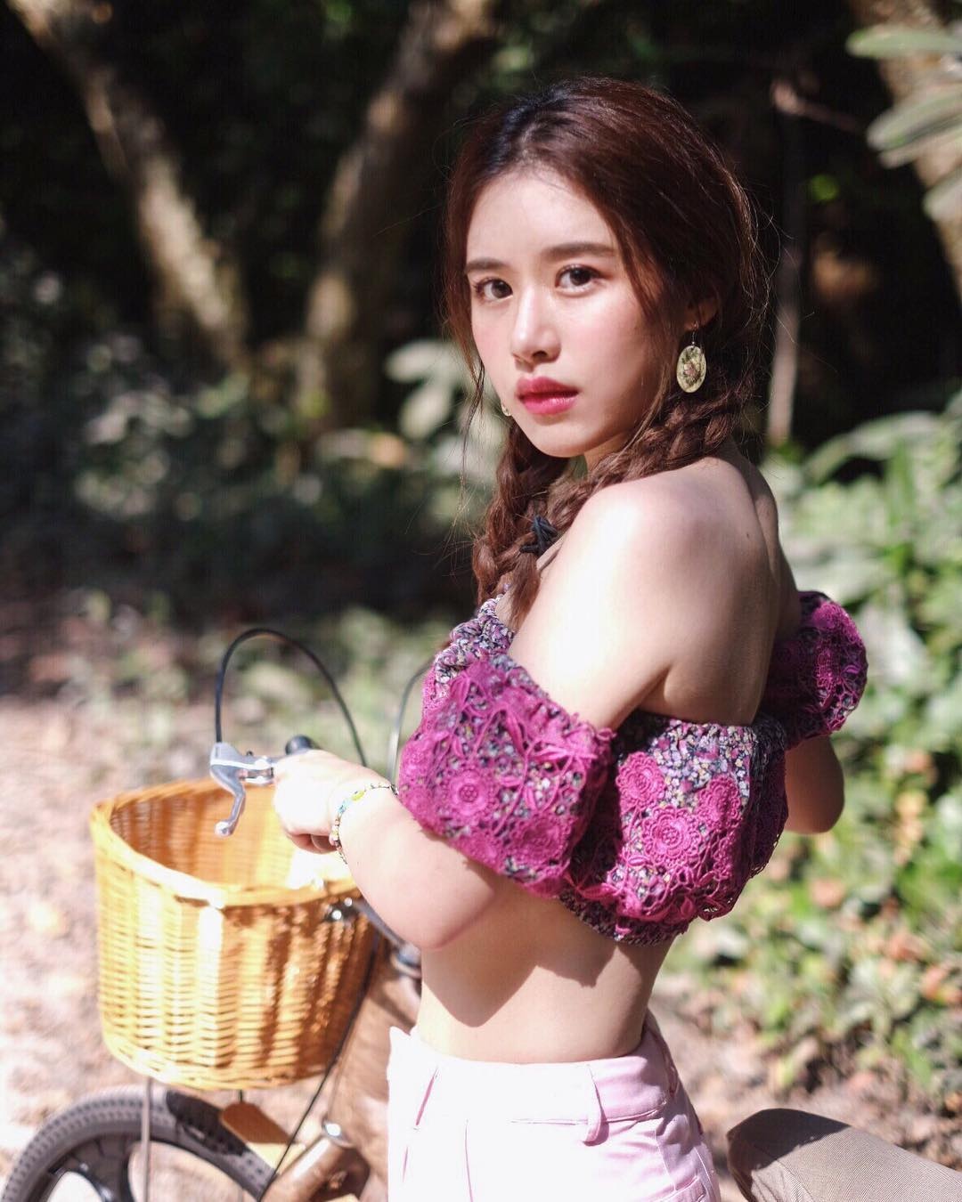 Nhan sac nu chinh She Was Pretty ban Thai anh 11