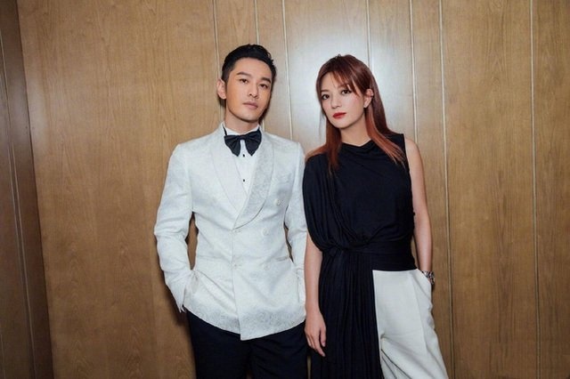 Triệu Vy bị cấm hoạt động ảnh 6 Trieu Vy bi cam hoat dong anh 6