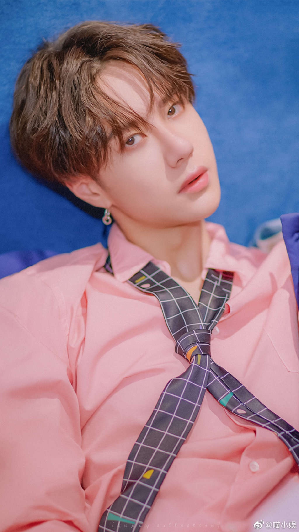 Trung Quoc cam nghe si eo la anh 12