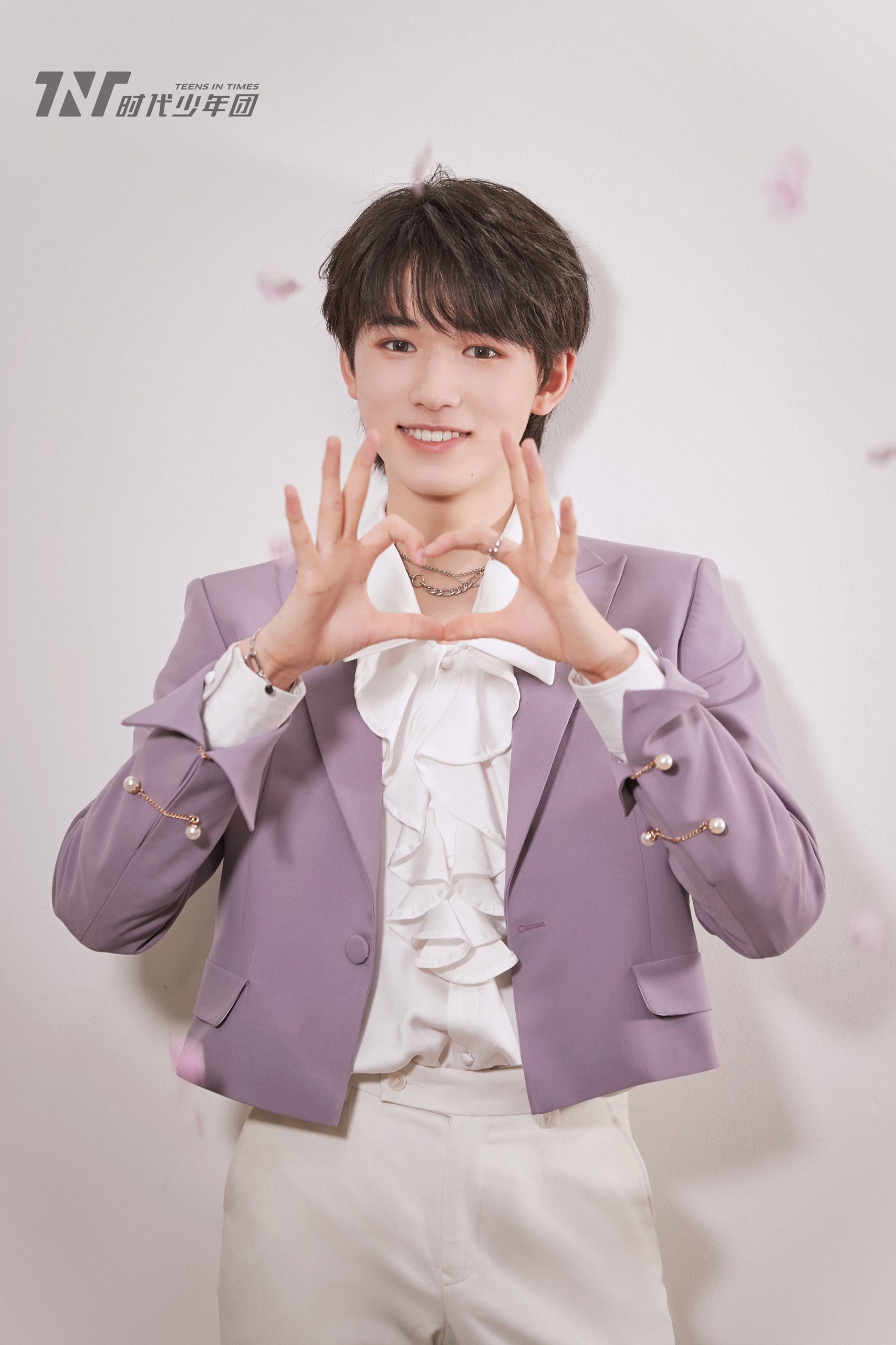 Trung Quoc cam nghe si eo la anh 18