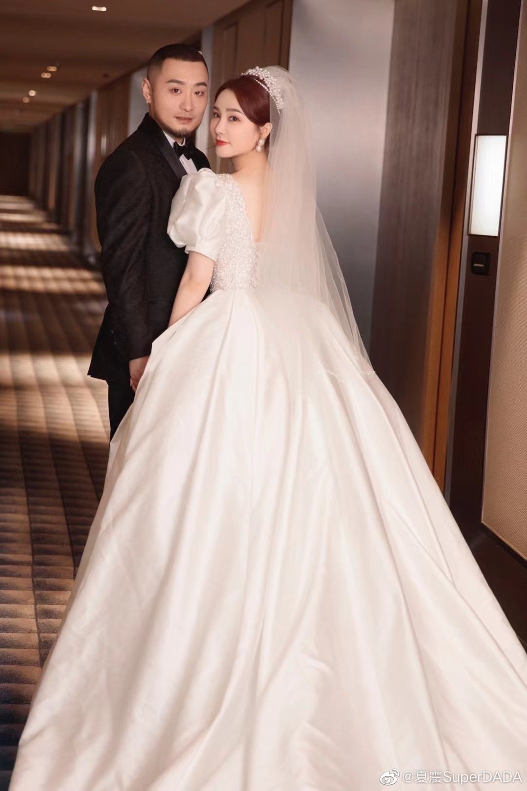 Nu than tuong Trung Quoc ket hon voi CEO anh 7