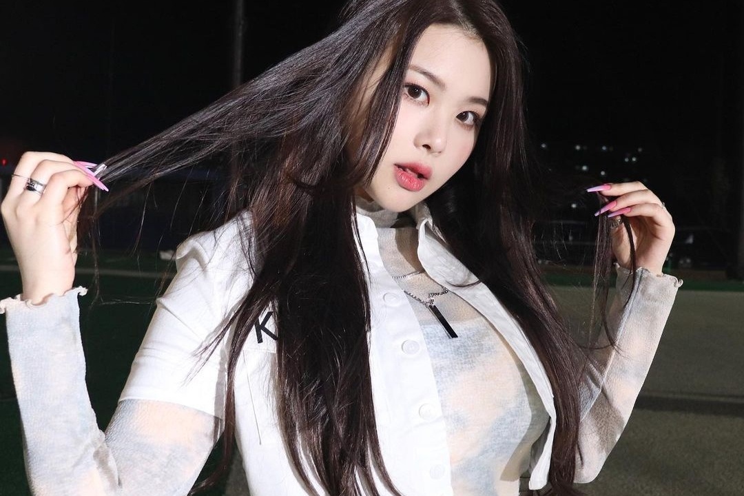 Sac voc cua nu ca si bi miet thi ngoai hinh hinh anh