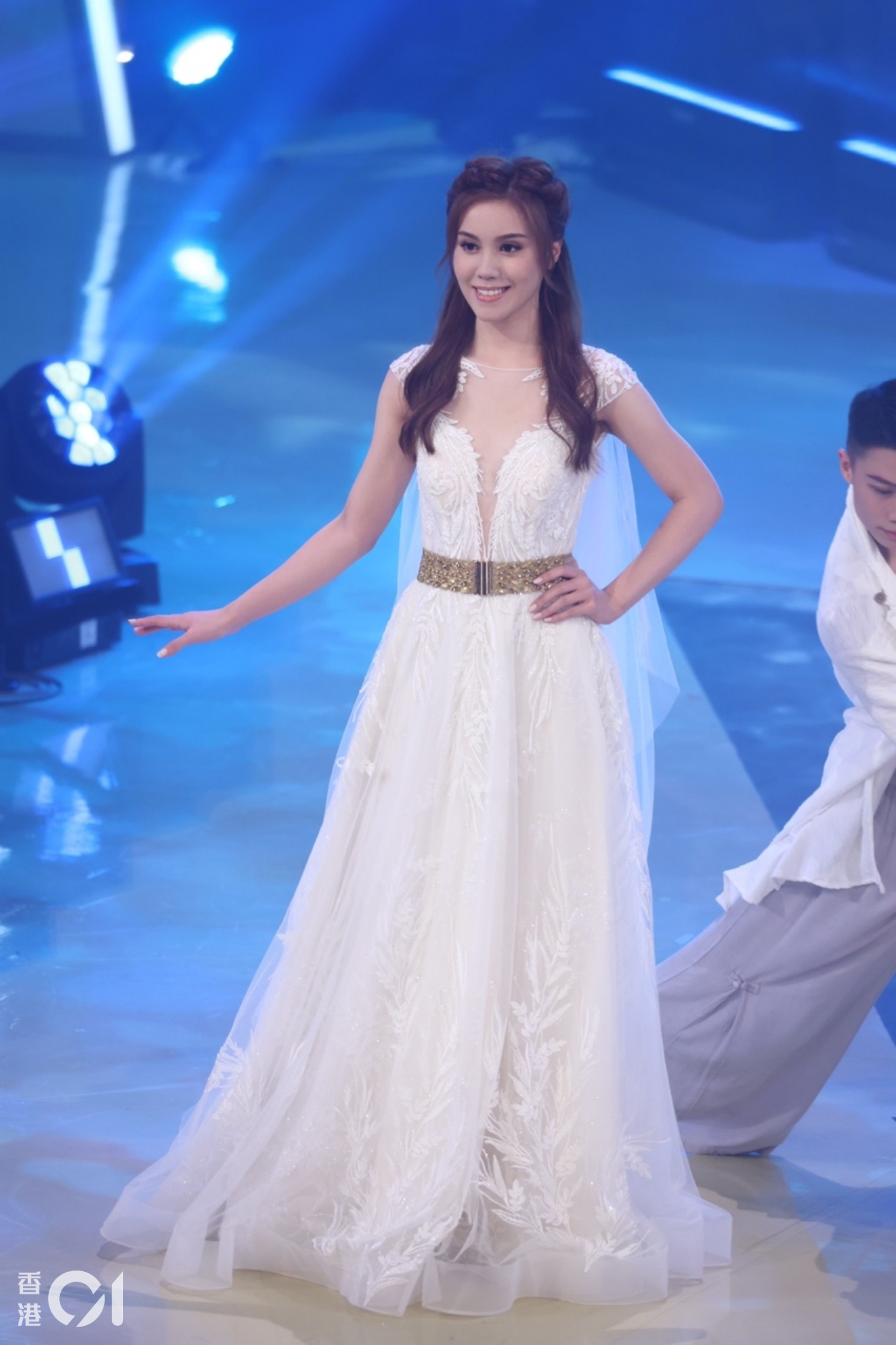 Tan hoa hau Hong Kong anh 6
