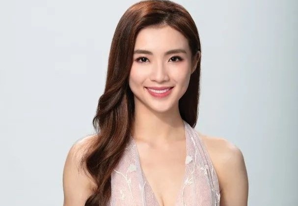 A hau Hong Kong 2021 phu nhan viec duoc chong lung de dang quang hinh anh