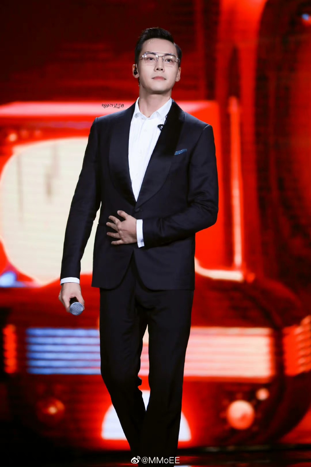 Cuoc hoi ngo gay chu y tai Gala Trung thu cua CCTV anh 9