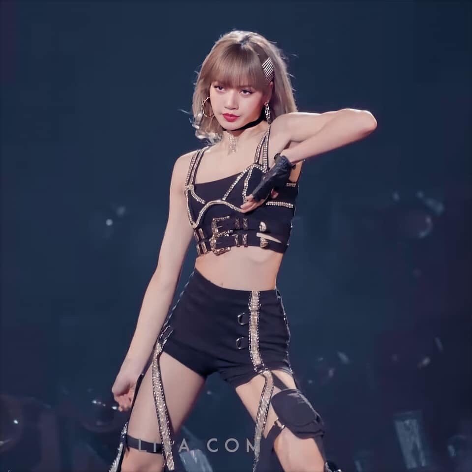 Lisa học vũ đạo ảnh 1 Lisa hoc vu dao anh 1