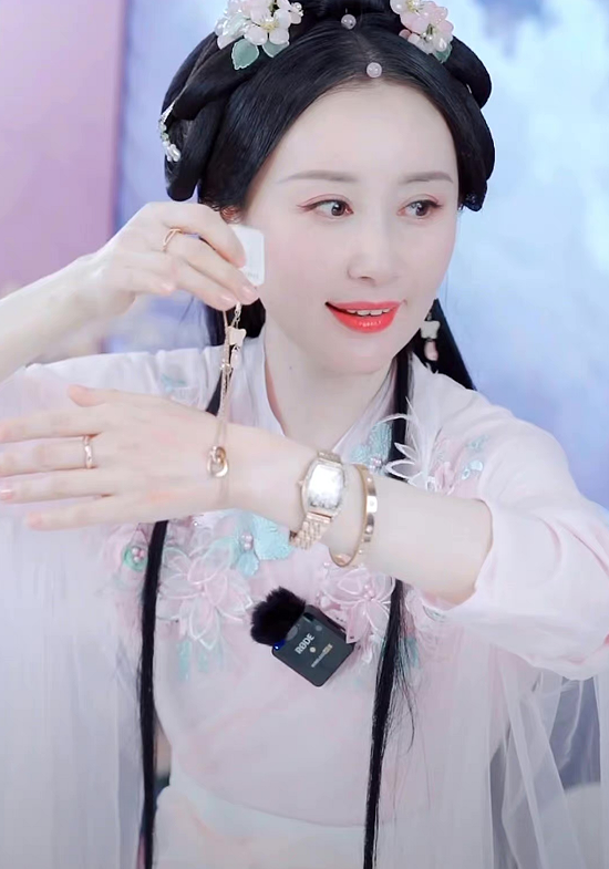 Su sa sut cua Thu Suong anh 1