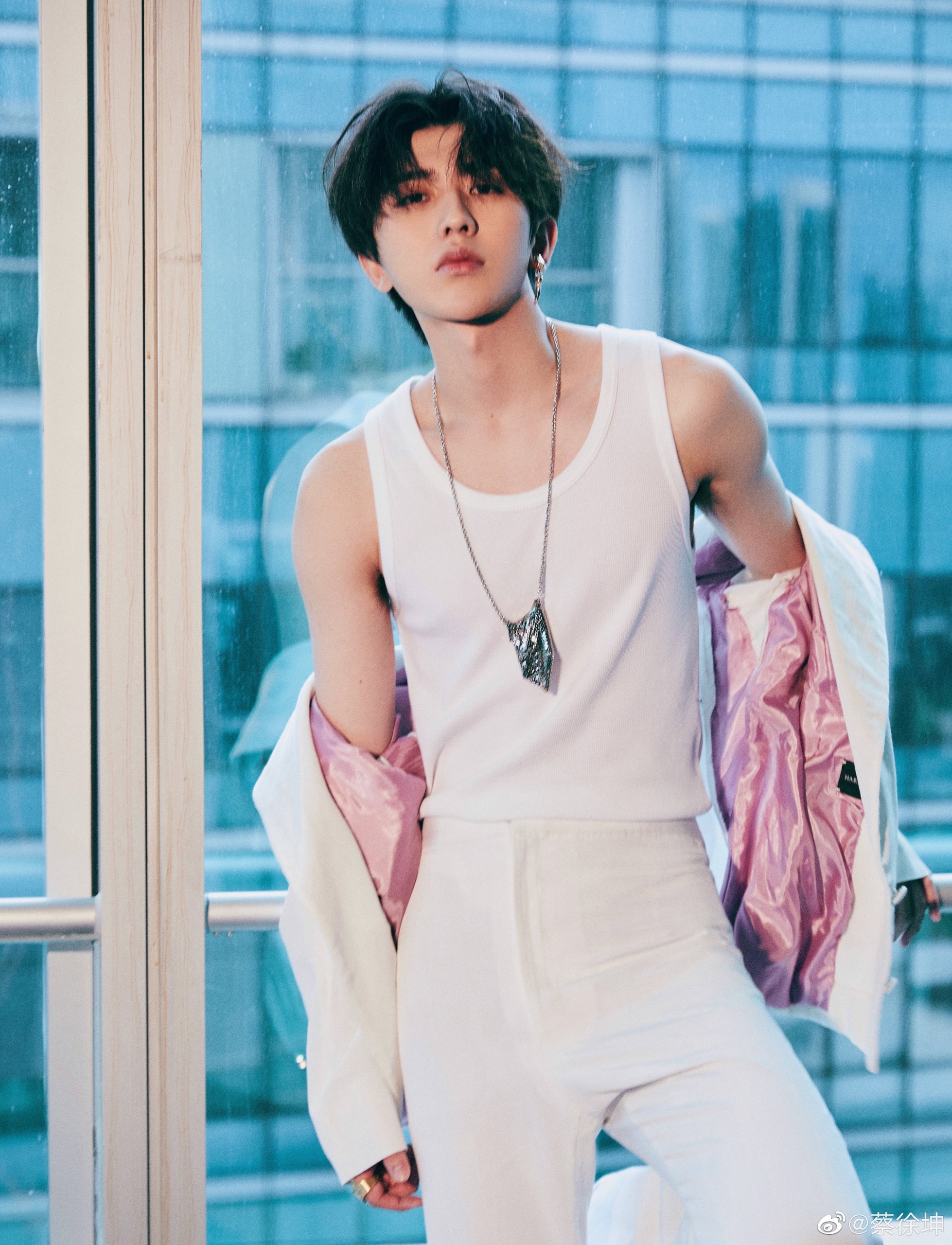 Trung Quoc tay chay nghe si trang diem dam anh 6