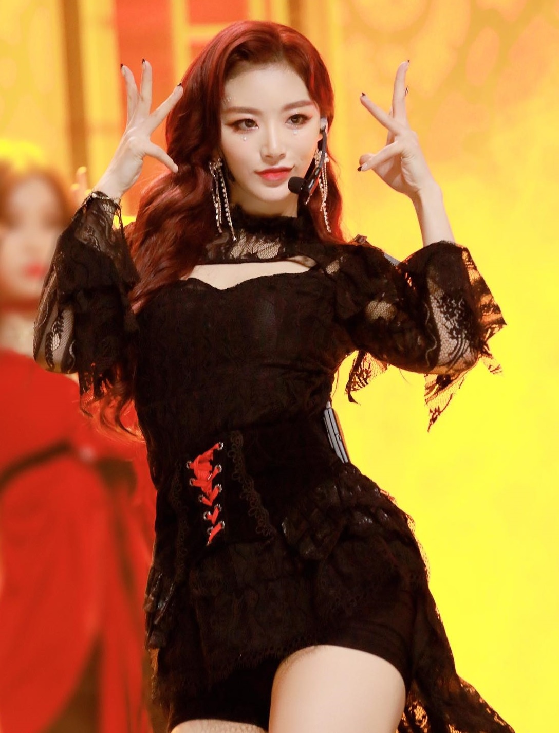 Nghệ sĩ trẻ Trung Quốc chật vật khi không thể ra mắt ảnh 1 Nghe si tre Trung Quoc chat vat khi khong the ra mat anh 1