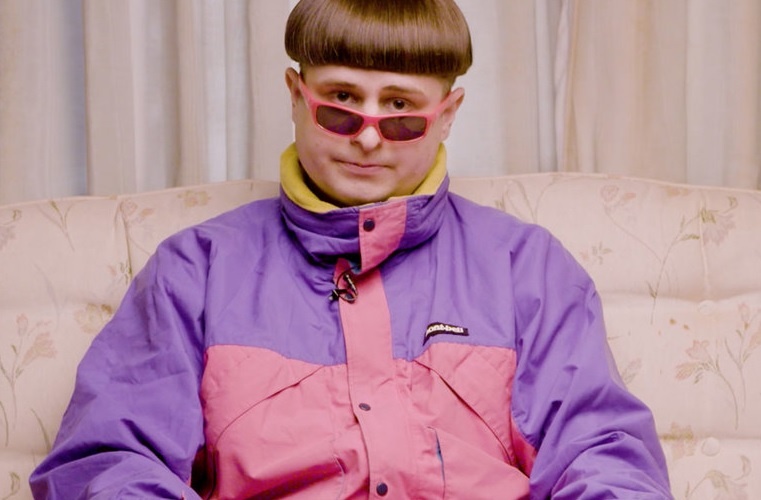 Ca si Oliver Tree xin loi vi hanh dong xuc pham Jong Hyun hinh anh