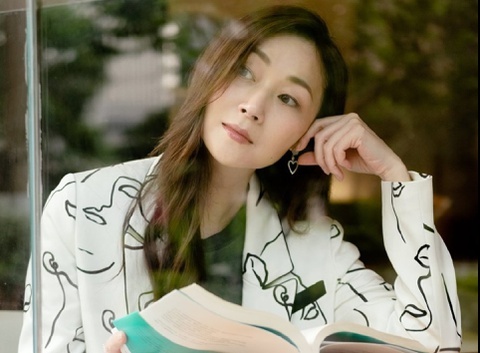 Dien vien Van Y Van bo pho len nui song hinh anh