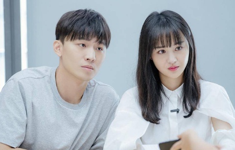 Truong Hang nhan an phat vi tiep tay cho Trinh Sang tron thue hinh anh