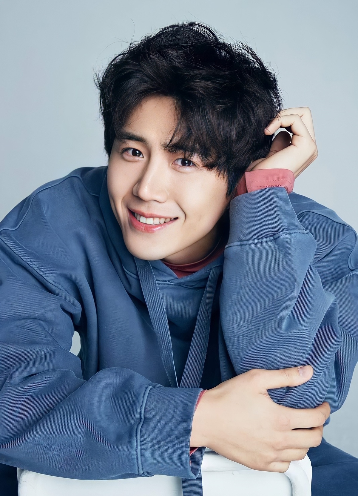 Kim Seon Ho thua nhan ep ban gai pha thai anh 1