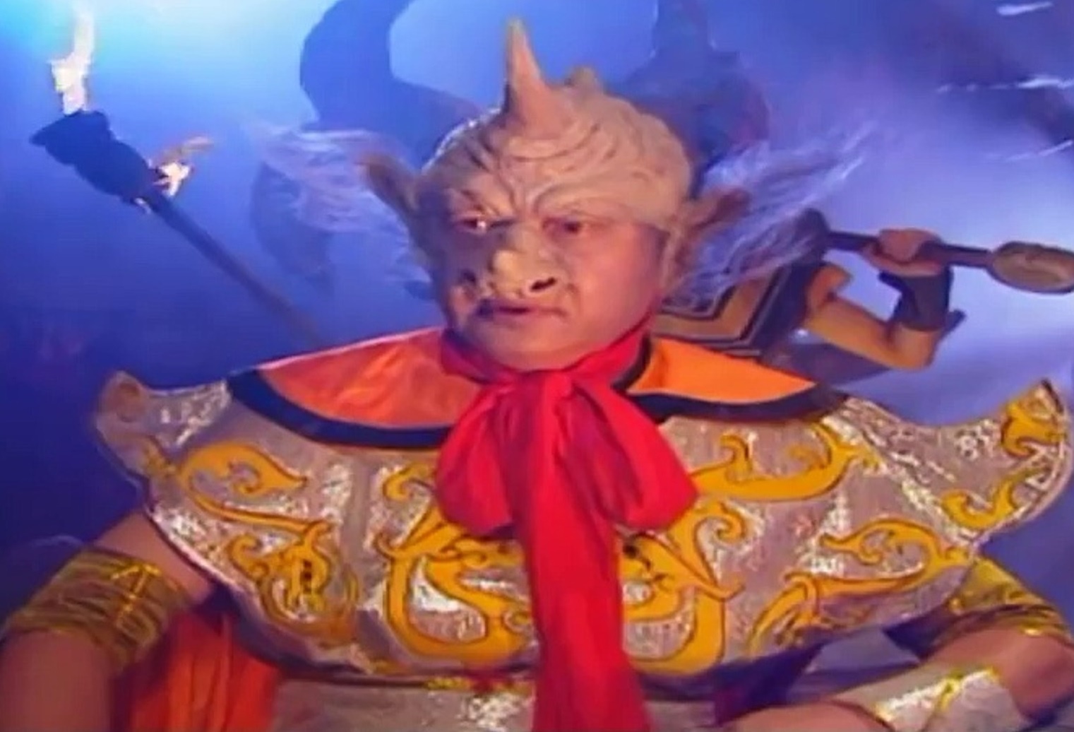 Dien vien 'Tay du ky 1986' Tran Dai Trung qua doi hinh anh