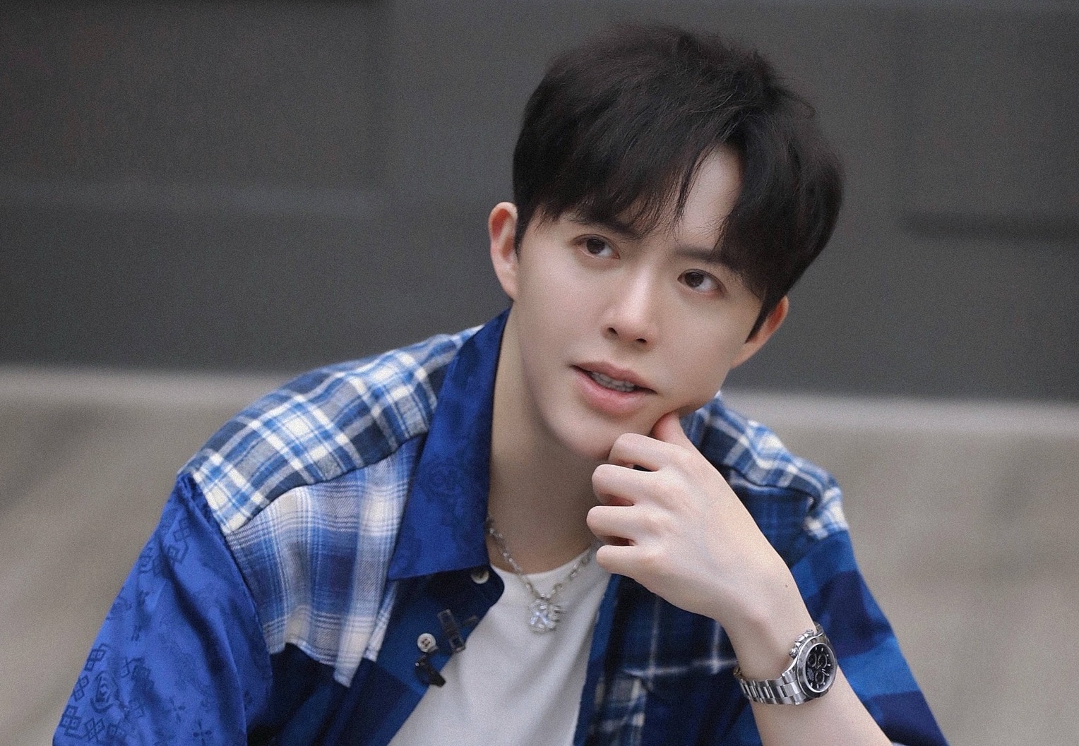 Ly Van Dich phai boi thuong hon 31 trieu USD hinh anh