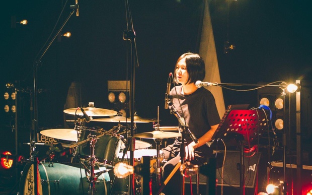 Tay trong Thai Uc Pham qua doi anh 4