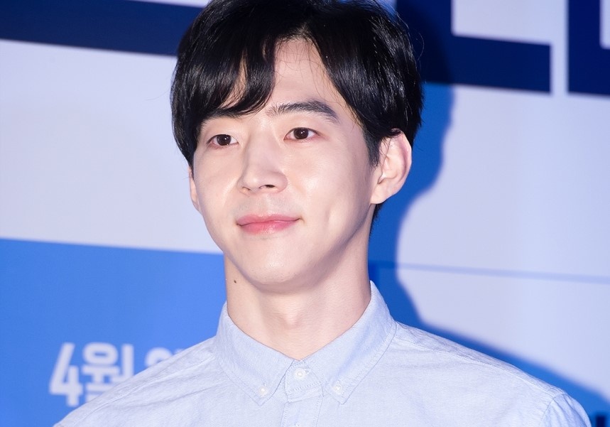 Dien vien Park Yoo Hwan bi bat hinh anh