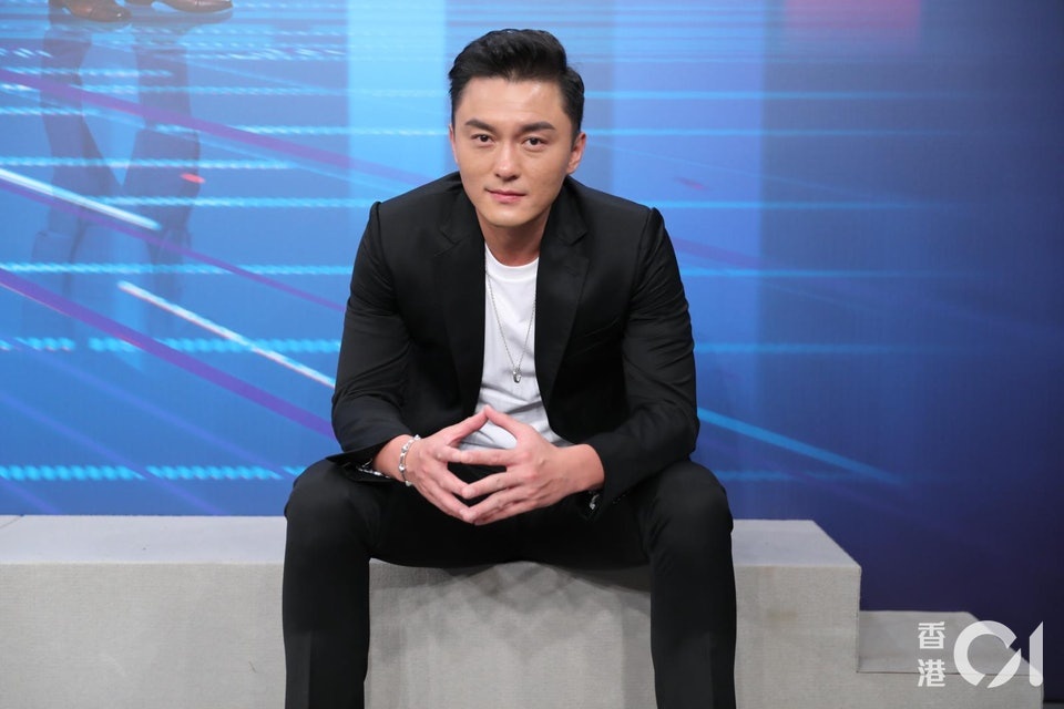 Sao TVB Duong Minh nhan an tu anh 1