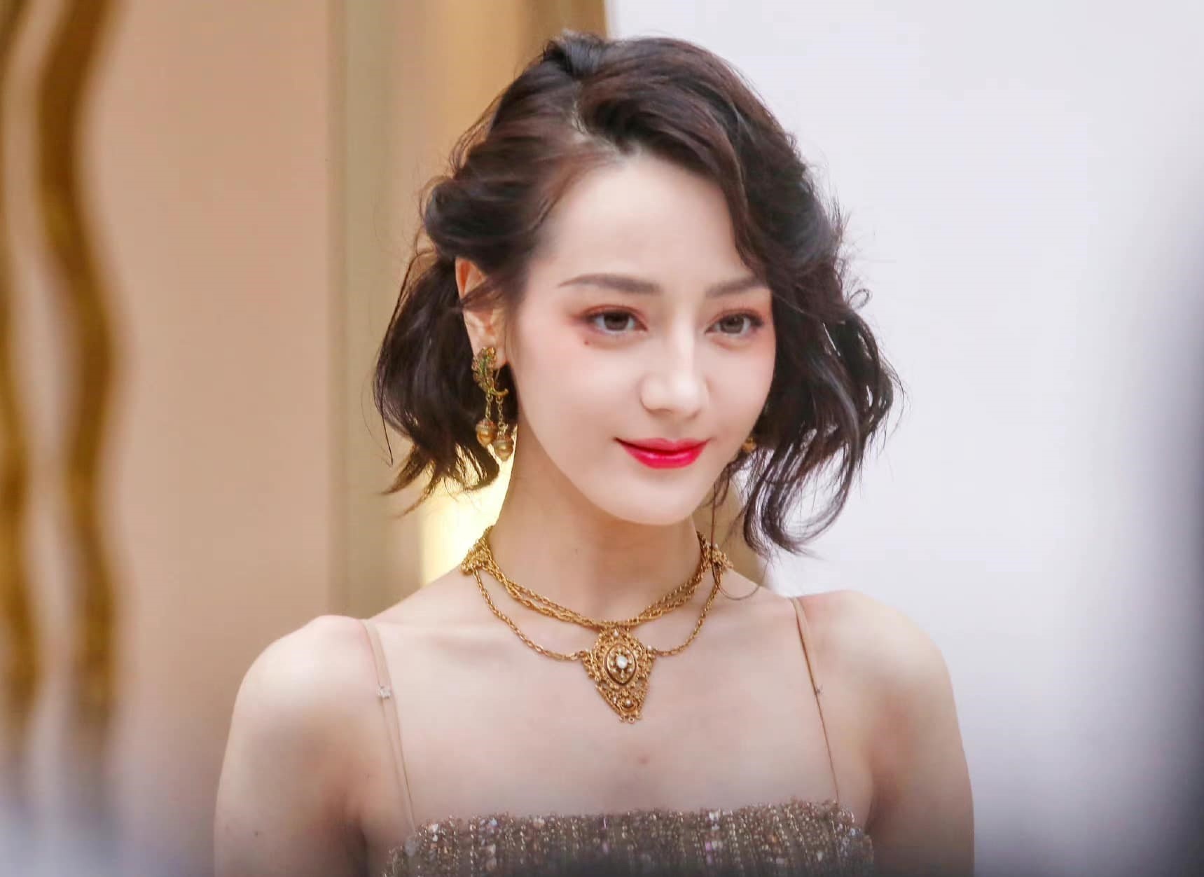 Mat trai showbiz Trung Quoc sau thanh cong cua Dich Le Nhiet Ba hinh anh