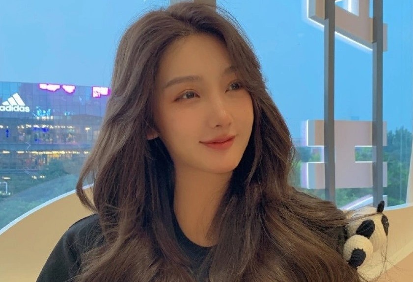 Cuoc song thay doi cua Do My Truc sau scandal voi Ngo Diec Pham hinh anh