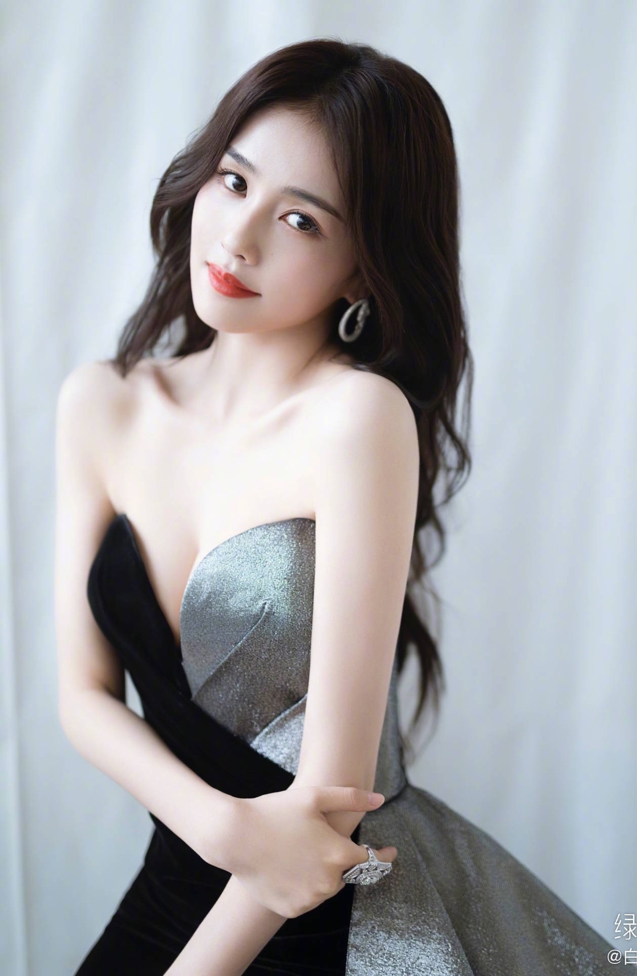 Hoa đán 9X của showbiz Hoa ngữ ảnh 8 Hoa dan 9X cua showbiz Hoa ngu anh 8