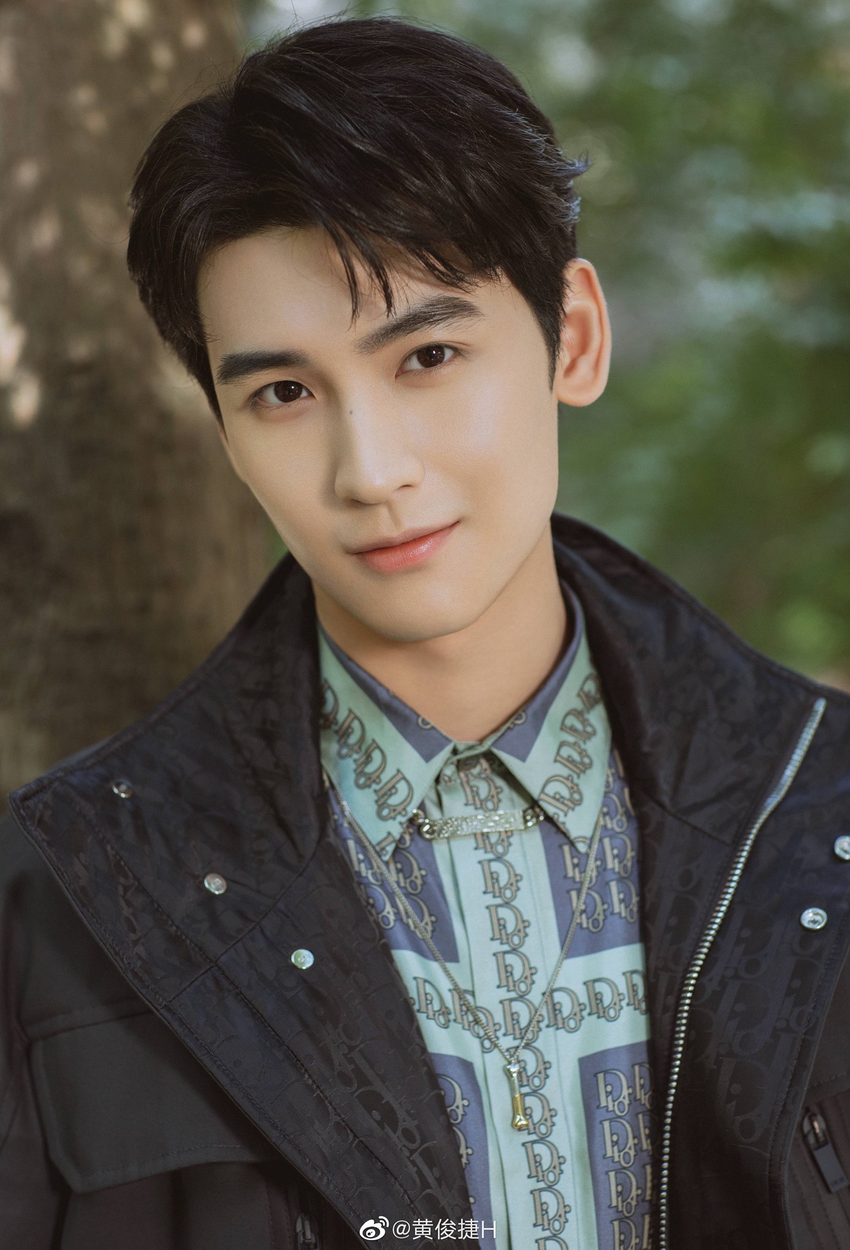 Nghe si Trung Quoc bi xam pham quyen rieng tu anh 1