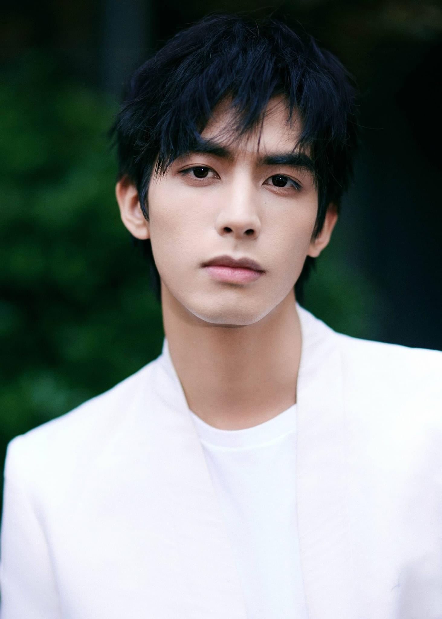 Nghe si Trung Quoc bi xam pham quyen rieng tu anh 7