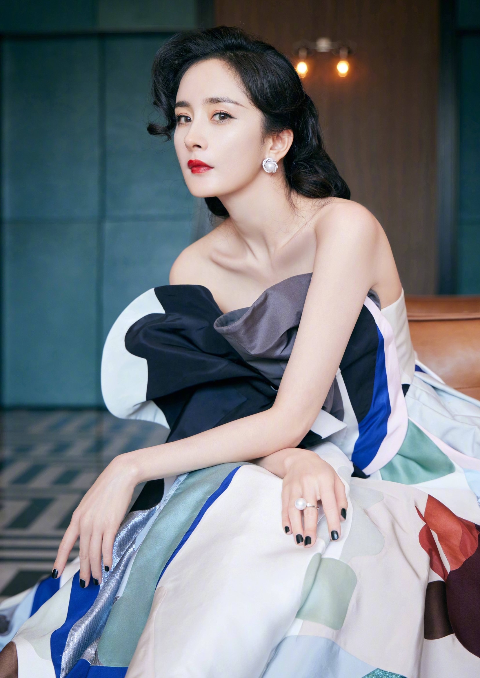 Su kien giai tri Trung Quoc lon xon va bien tuong anh 3