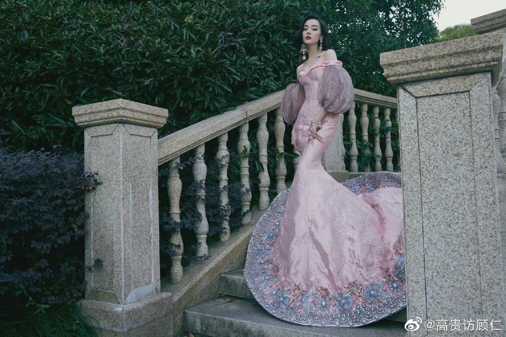 Tham do su kien thoi trang Elle anh 3