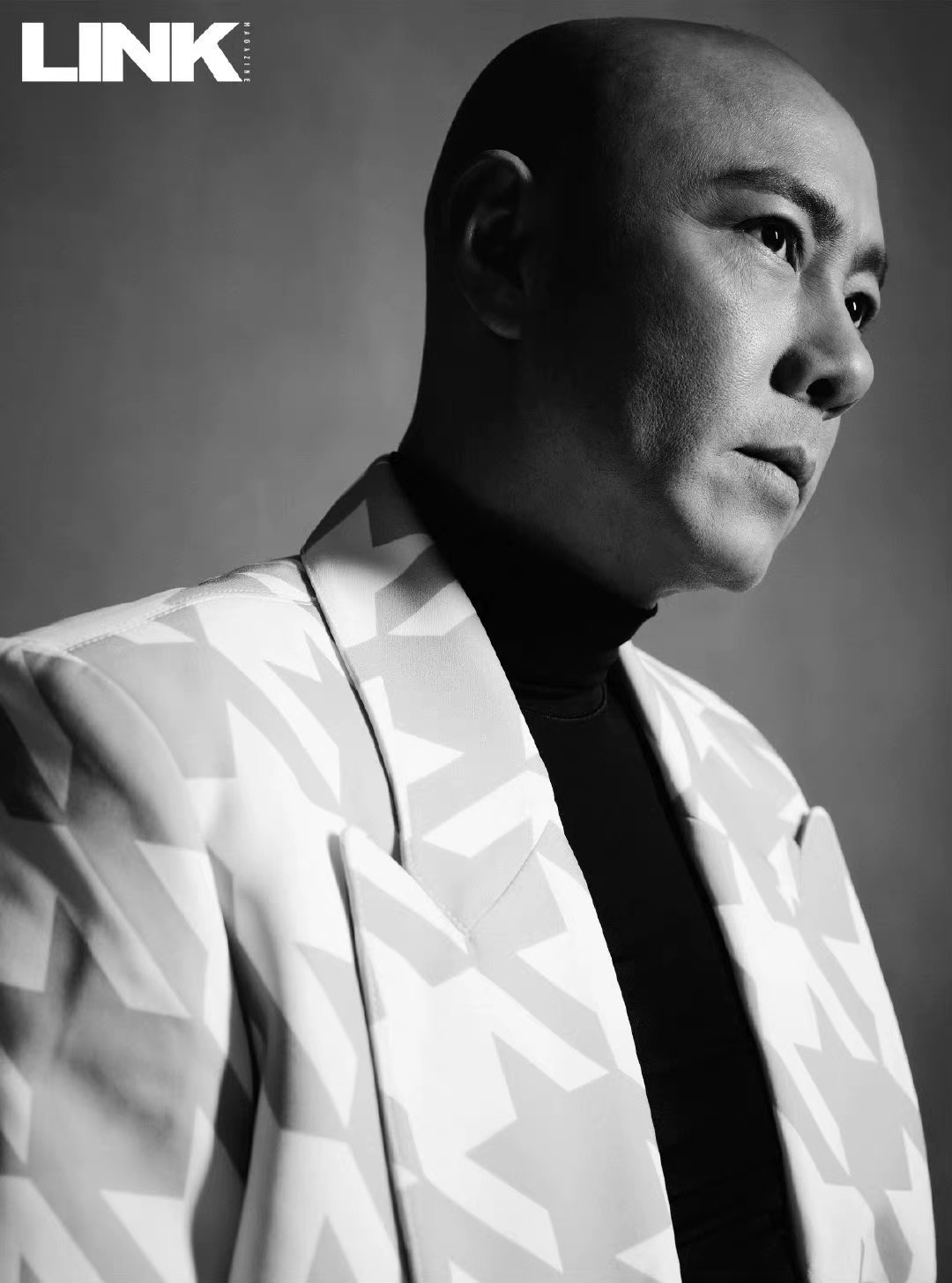 Trương Vệ Kiện ở tuổi 56 ảnh 5 Truong Ve Kien o tuoi 56 anh 5