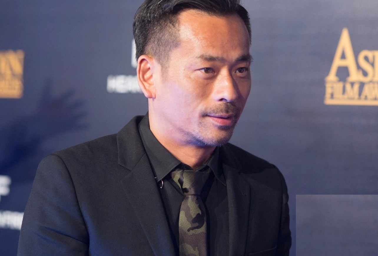 Doi tu on ao cua ty phu Chau Trac Hoa truoc khi bi bat hinh anh