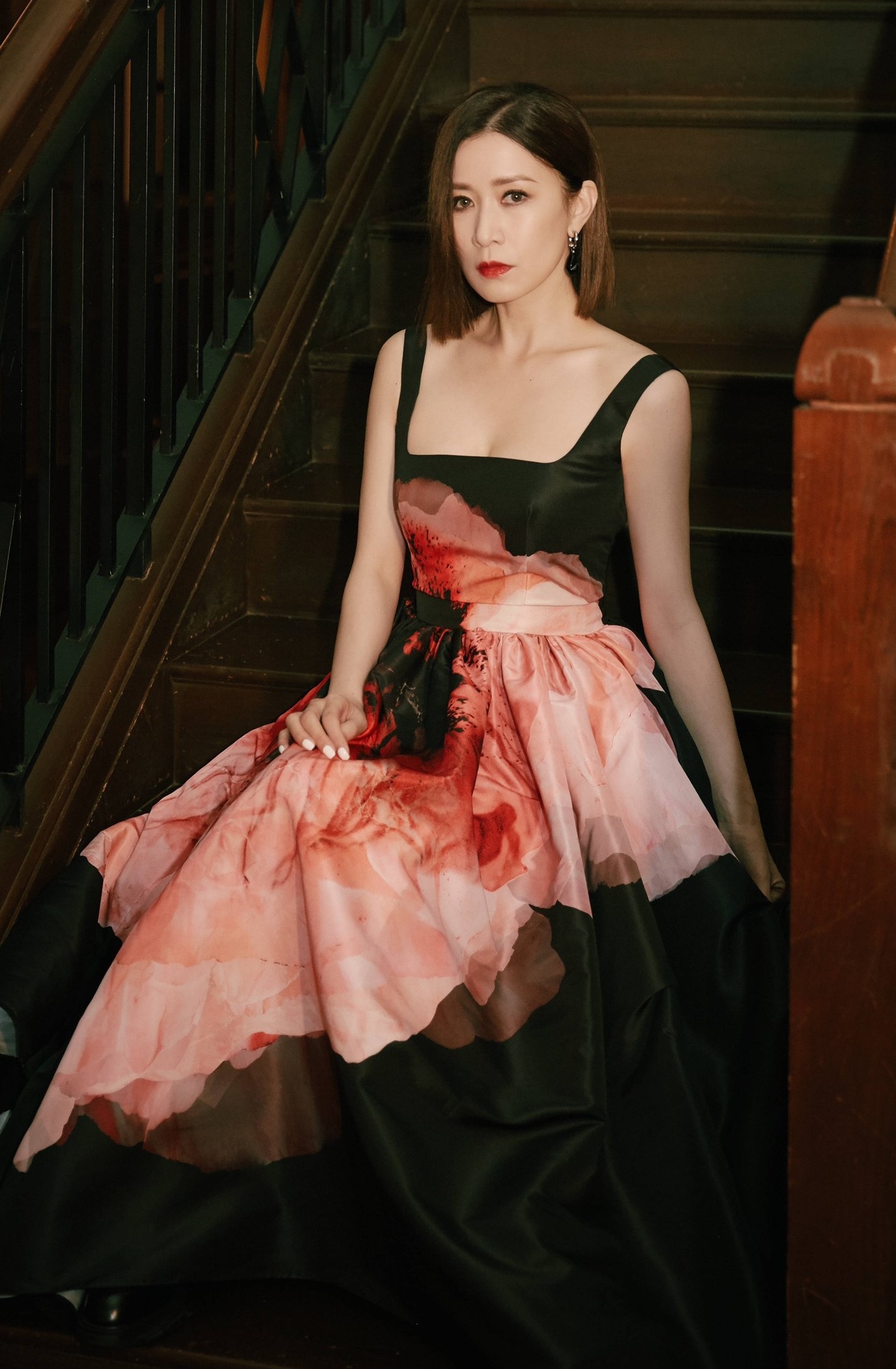 Ngôi sao mắc nợ TVB ảnh 5 Ngoi sao mac no TVB anh 5