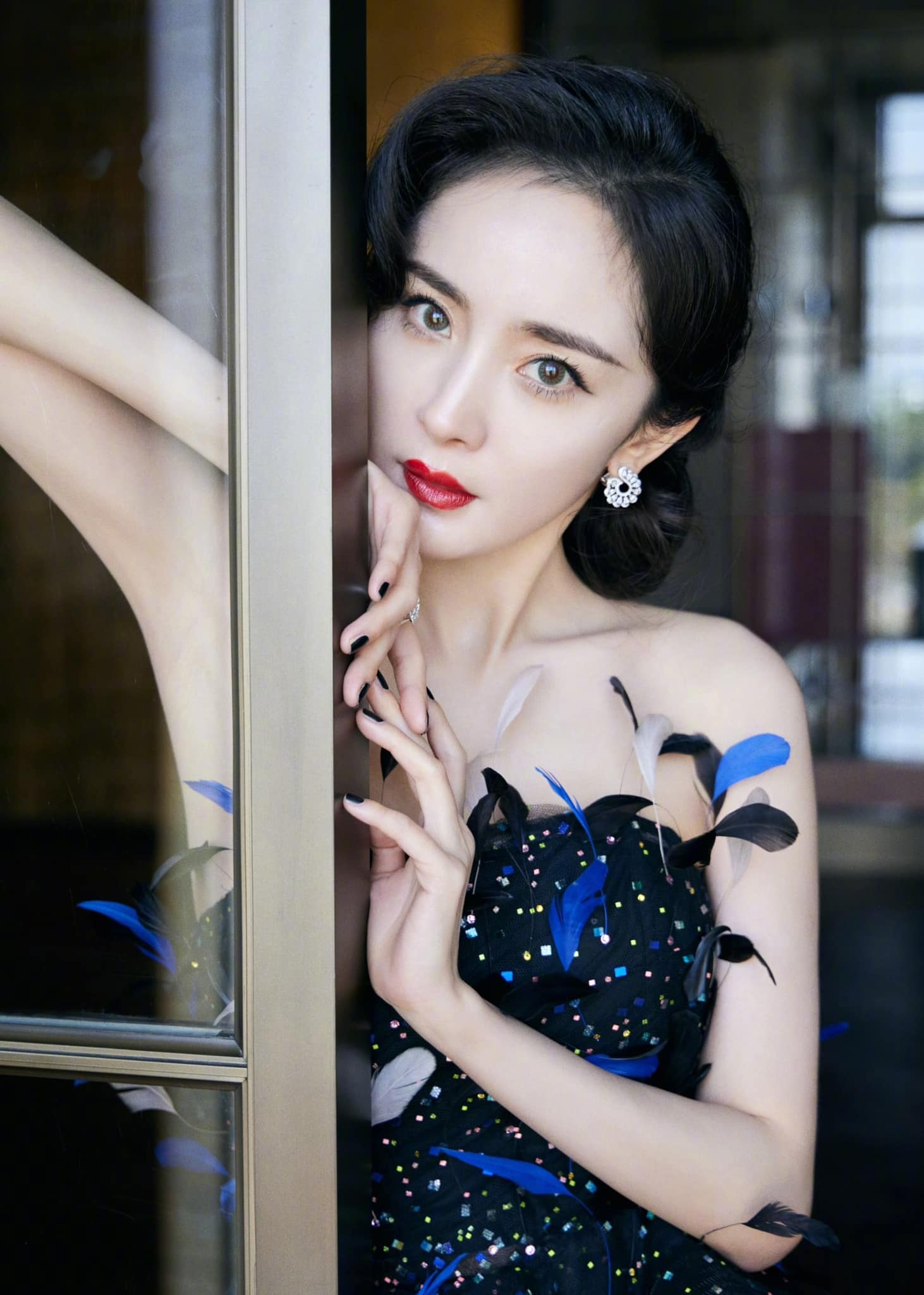 Ap luc giu dang cua nghe si Trung Quoc anh 3