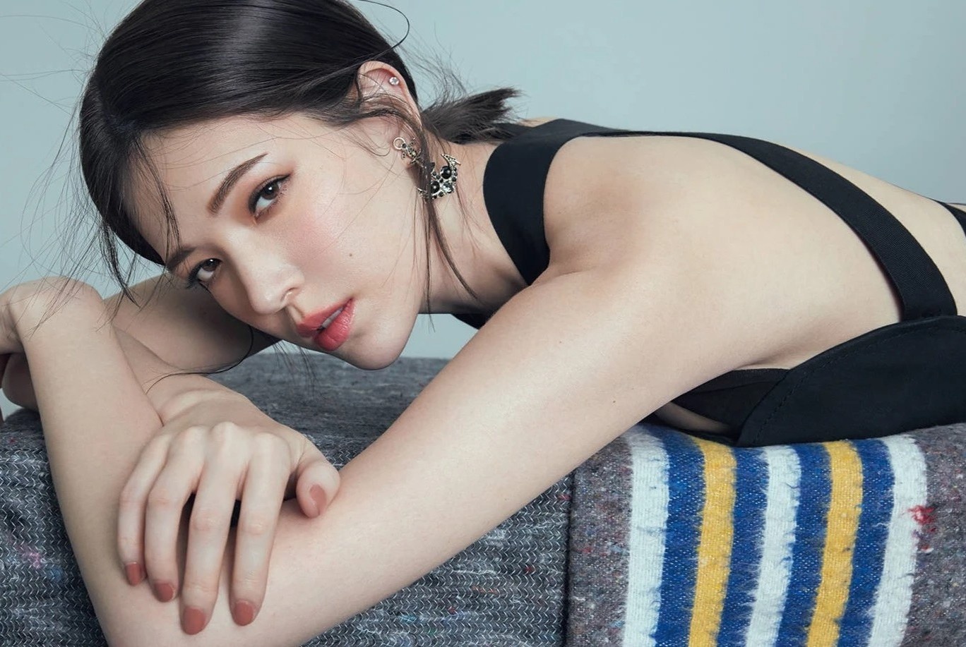 Hua Vy Ninh va Khuu Trach - yeu nhanh, cuoi chong vanh hinh anh