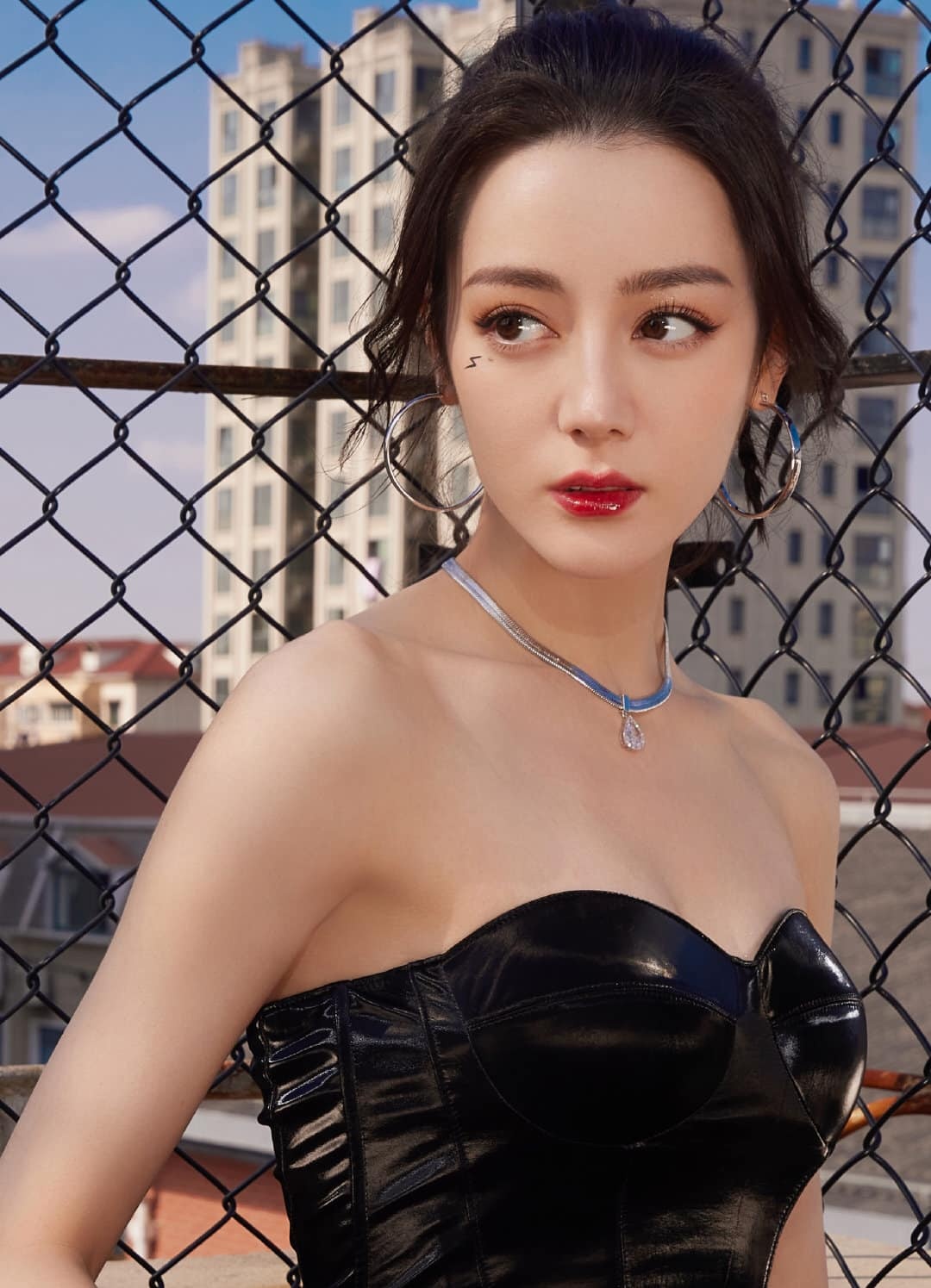 Quyen luc cua Chau Tan va Chuong Tu Di anh 7