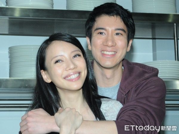 Vương Lực Hoành ly hôn ảnh 3 Vuong Luc Hoanh ly hon anh 3