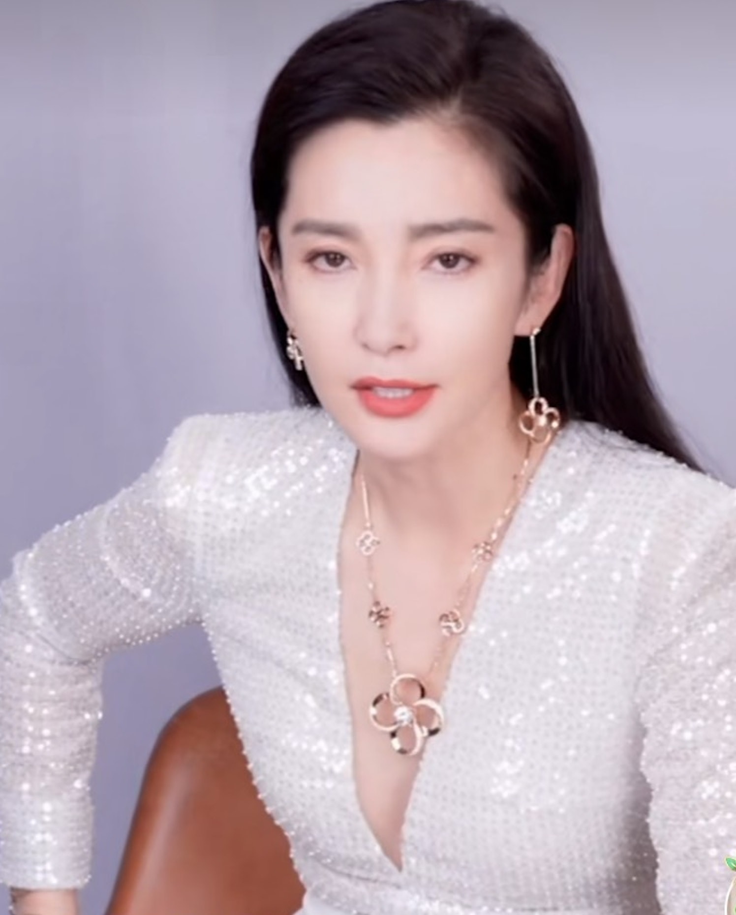 Ly Bang Bang mac phan cam anh 1