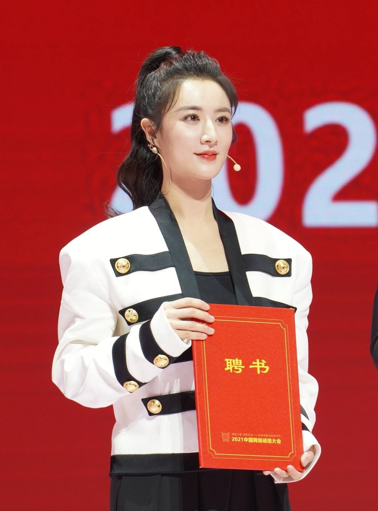 Vi Á trốn thuế ảnh 3 Vi A tron thue anh 3